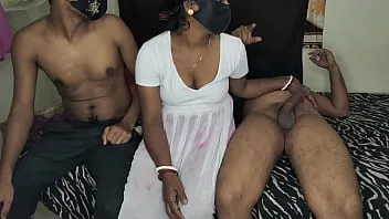 Bhabi Having Deshisexvidio Fun With Devor