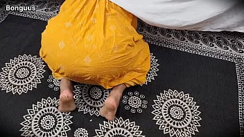 Xxxindianfuck – Riya Stuck Under The Bed